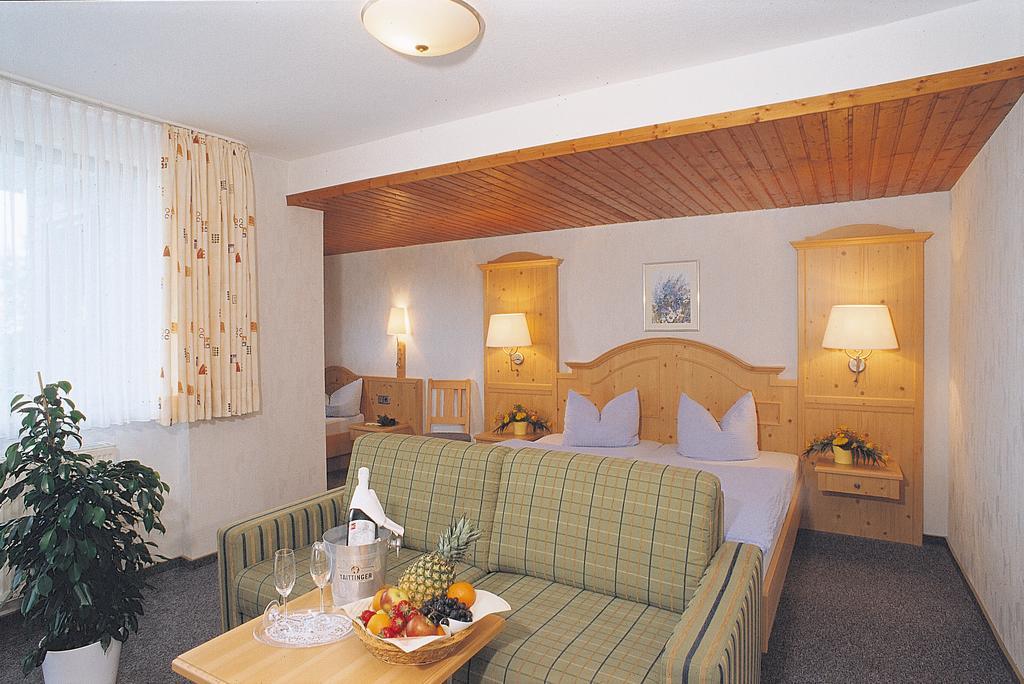 Ginsberger Heide Hotel Hilchenbach Szoba fotó